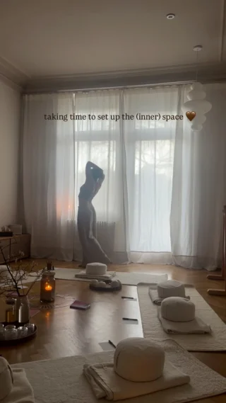 Instagram post from kimyoganna. This post is in position 2.