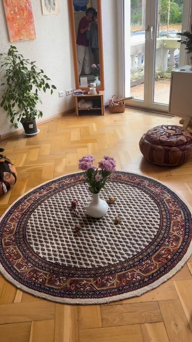 Instagram post from kimyoganna. This post is in position 2.
